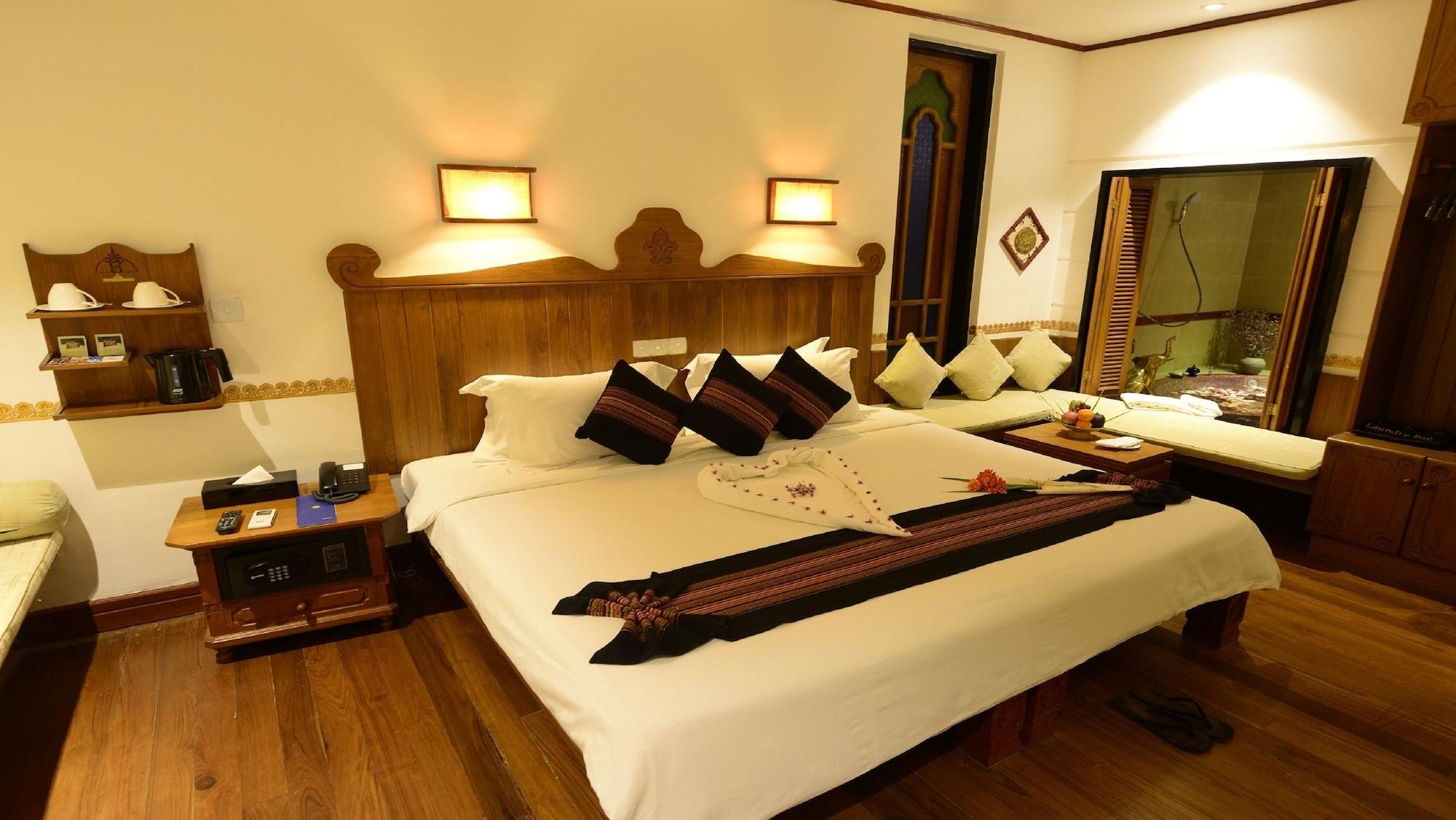 Hotel Amazing Nyaung Shwe Extérieur photo