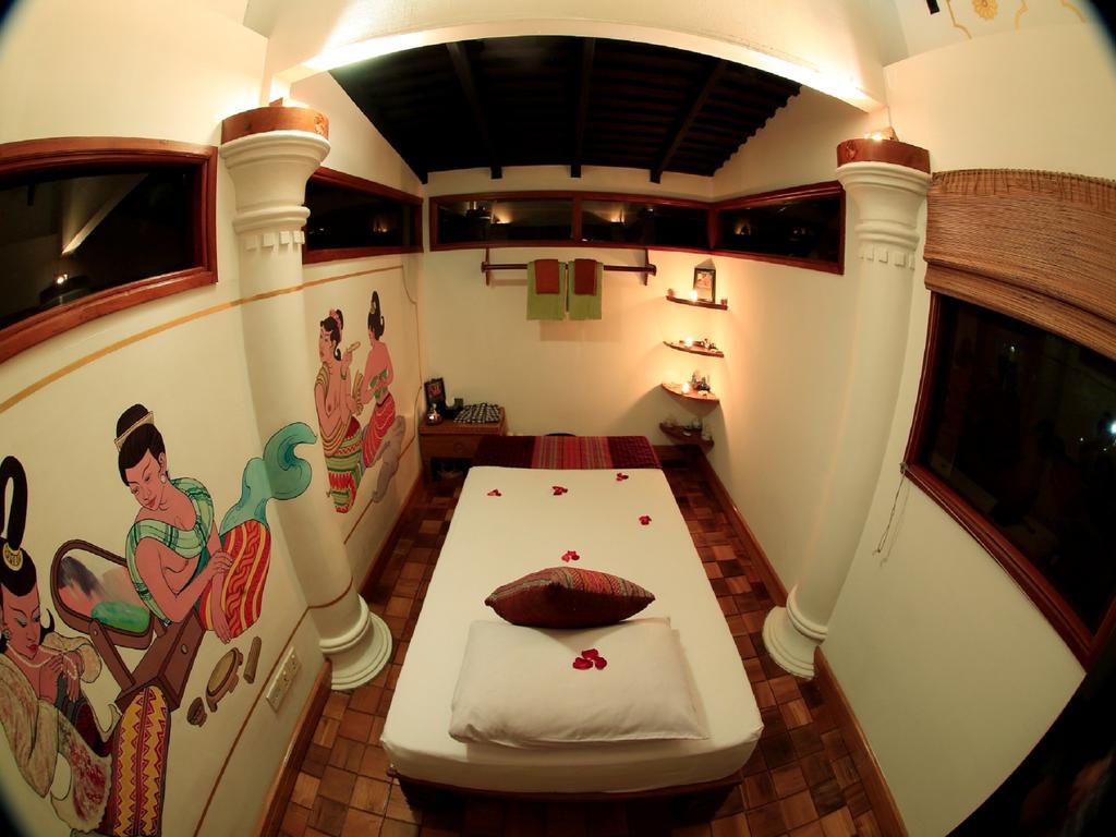 Hotel Amazing Nyaung Shwe Extérieur photo