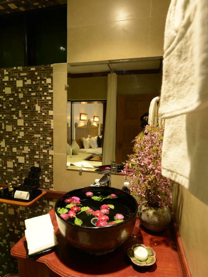 Hotel Amazing Nyaung Shwe Extérieur photo